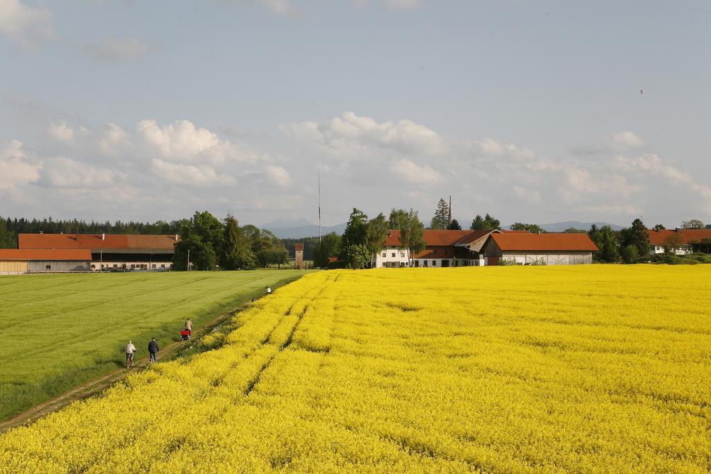 Pension Bernhardhof Otterfing Exterior foto